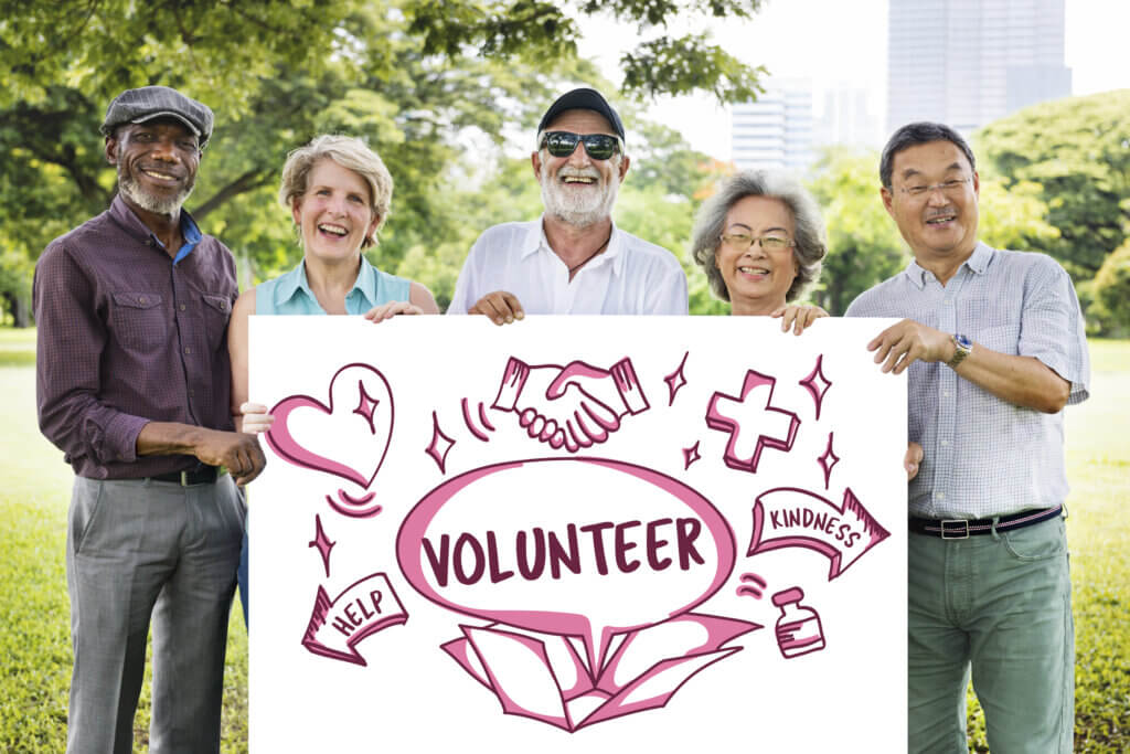 Seniors-volunteering-1024x683-outreach